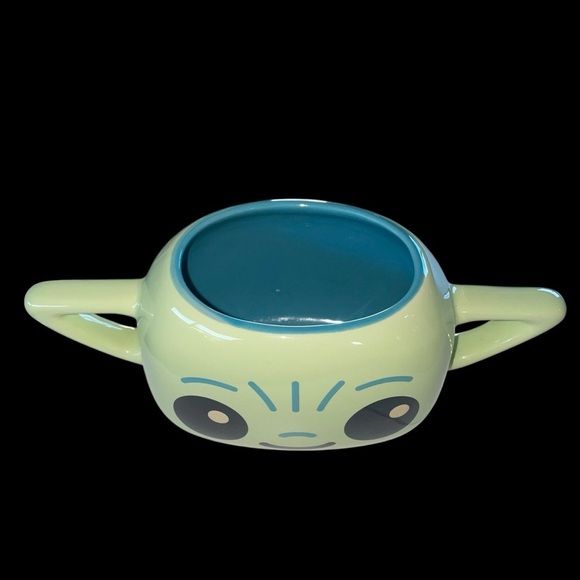 Star Wars Baby Yoda Grogu Mug Cup Green Ceramic 13 oz Disney Lucasfilm - Picture 7 of 12